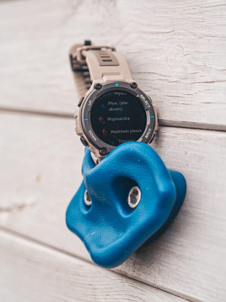zmiana trybu aktywności w smartwatchu Amazfit T-Rex Pro