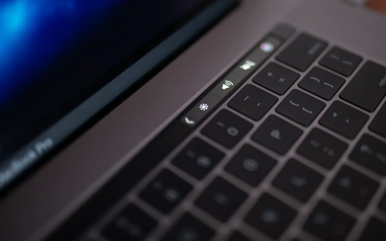 klawiatura MacBooka Pro M3 z procesorem Apple M3