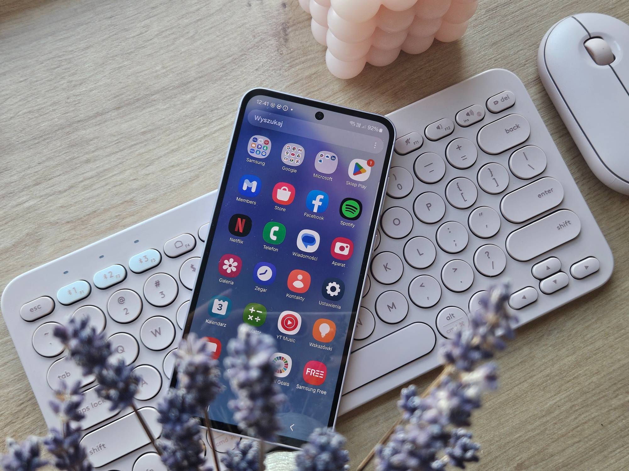 Samsung Galaxy A55 5G- recenzja - wyświetlacz