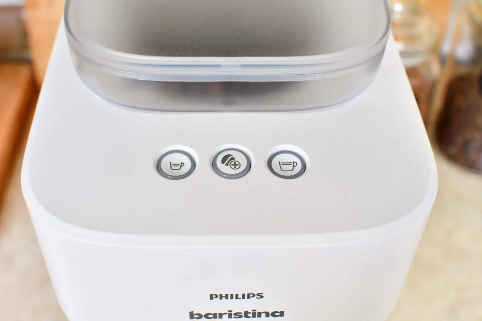 Philips Baristina posiada jedynie trzy przyciski do obsługi