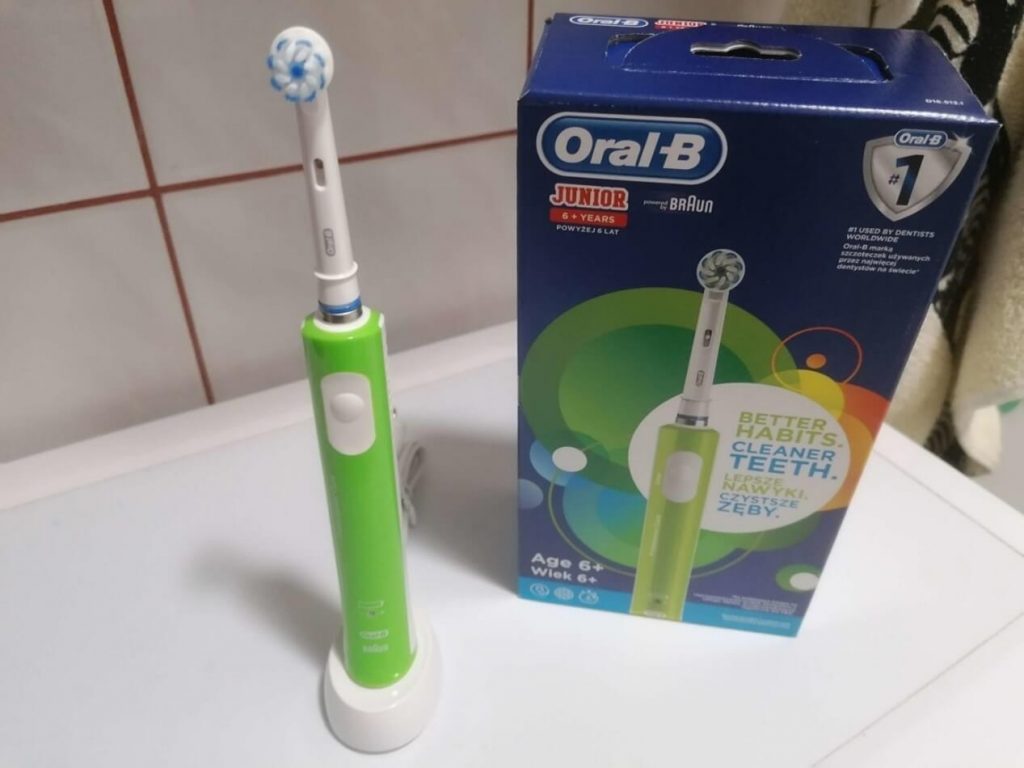 testowana szczoteczka elektryczna dla dzieci Oral-B Junior
