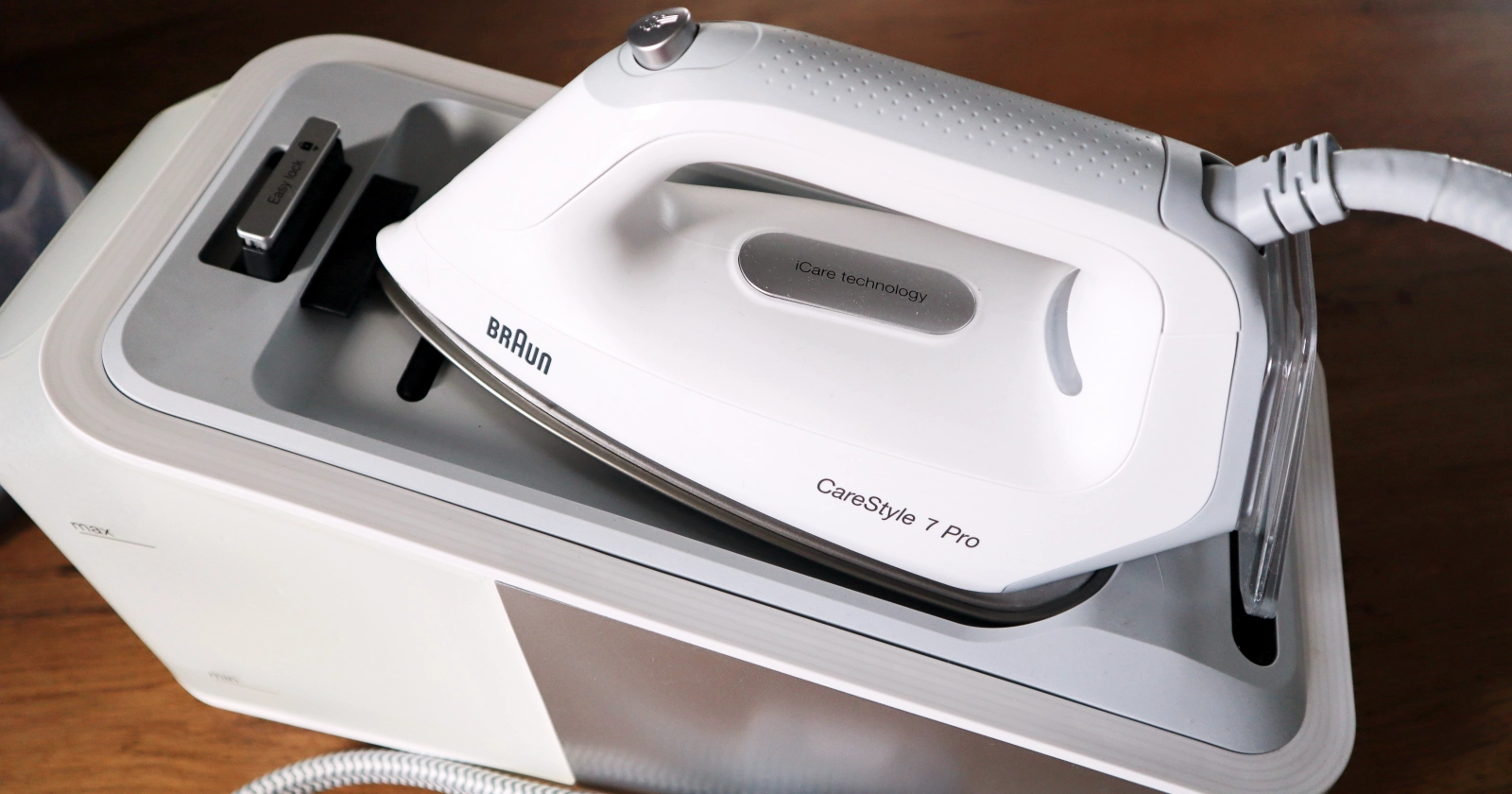 Żelazko z generatorem pary Braun CareStyle 7 IS 7155