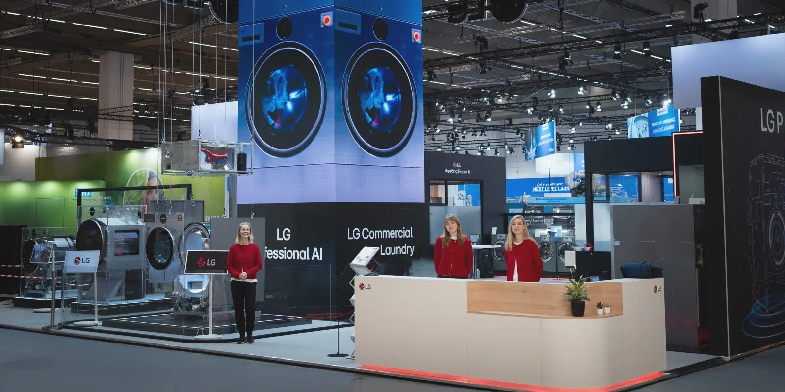 LG na targach TEXCARE 2024